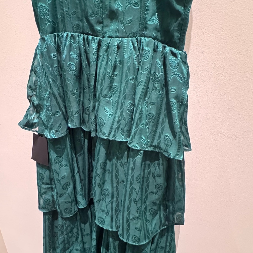 NWT Lulus- Stunning Glory Hunter Green Floral Jacquard Tiered Maxi Dress Small - Picture 13 of 13